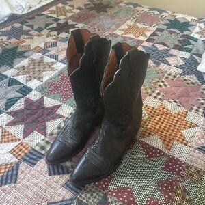 Lucchese 2000 Black Leather Cowboy Boots with Tan Interior 8.5 women’s
